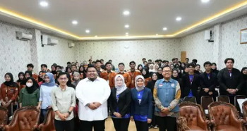 Mahasiswa UUM Malaysia dan FEB UMSU Gelar Pertukaran Budaya